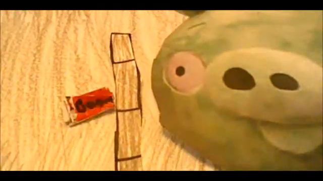 What if iOS apps were real? Angry Birds SPACE edition! смотреть онлайн