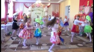 Общий танец-полька _Для мамочки моей_ 5-6 лет (5 гр.).mp4