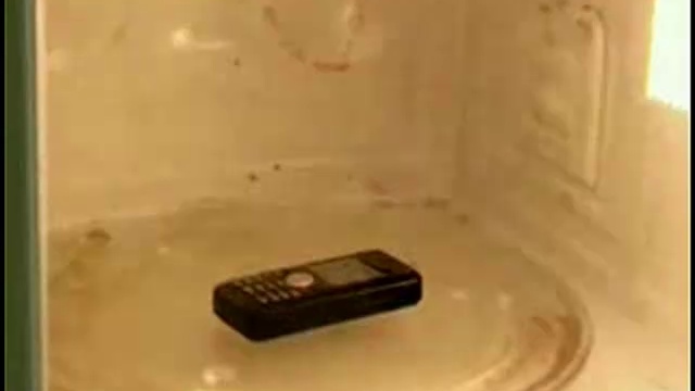 Восставший из мобильного Ада смотреть онлайн
