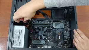 GigaByte B560  DDR4/ i3 - 10100 / DDR4 8GB /SSD M2 512GB/1TB HDD /CASE MYPRO