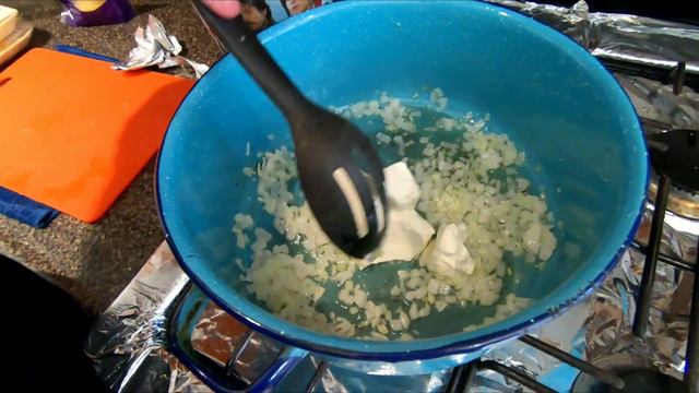 Queso formaggio y pan de ajo смотреть онлайн