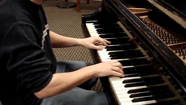 Requiem For A Dream on Grand Piano смотреть онлайн
