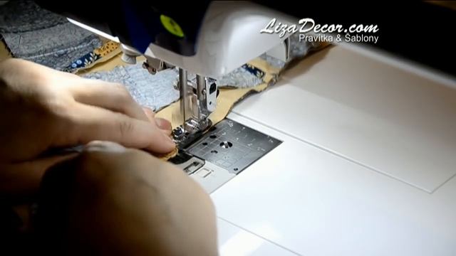 Patchwork Tutorial - X Block (Gold) Patchworkové šablony LizaDecor.com смотреть онлайн