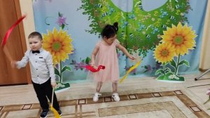 06.03.2024. 💕МЛ.ГР.💕 "Маленькие лучики" 🌞 танец с лентами🌹Пр-к 8 марта🌹д/с "Островок", о.Шикотан. 🥰