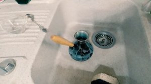 Как почистить турку внутри