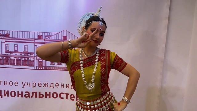 Odissi aesthetic — Театр индийского танца "Омкара" смотреть онлайн
