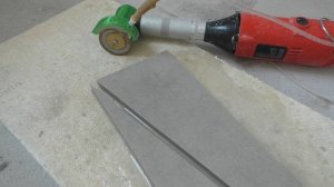 5 ОШИБОК при укладке ПЛИТКИ на душевой поддон! Хитрость с узкими подрезками! 100% работает!