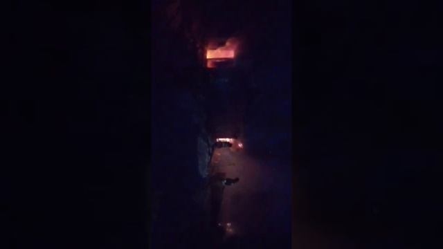 Змеиногорские пожарные "оказывают помощь" гражданам смотреть онлайн