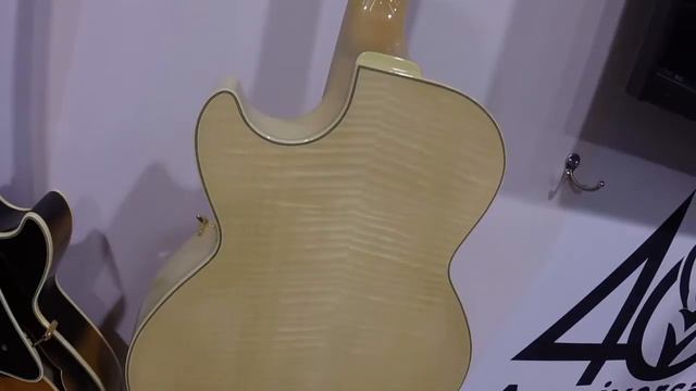 Ibanez GB40th смотреть онлайн