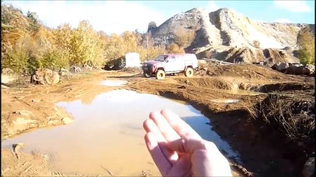 Nissan Pickup Offroad смотреть онлайн