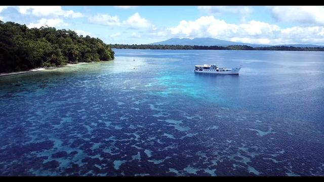 ТЕЧЁТ РЕКА. смотреть онлайн