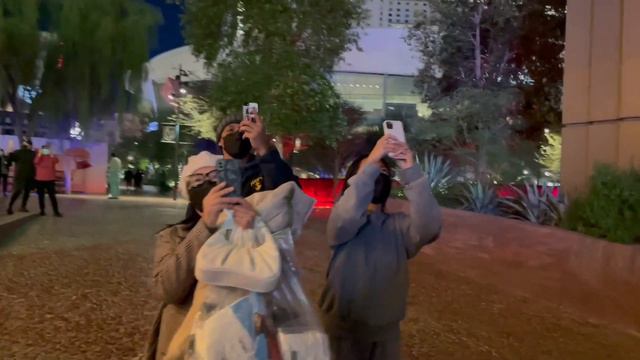 VLOG: brother's home from the NAVY, bits & pieces of Japan, Bruno Mars concert & Vegas for New Year смотреть онлайн