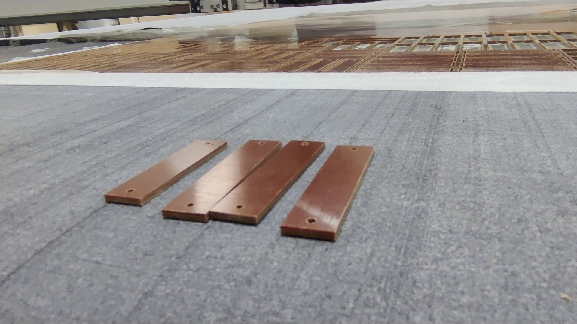 Фрезеровка текстолита смотреть онлайн