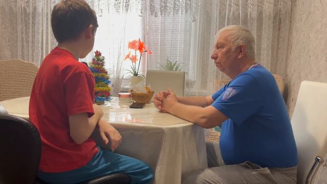 ЕГОР С ДЕДУШКОЙ ИГРАЮТ В ДАНЕТКИ! мы друг друга обжулили! смотреть онлайн
