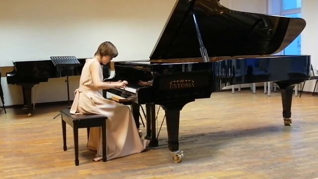 Мошковский М. Этюд #5 C dur ор 72 смотреть онлайн