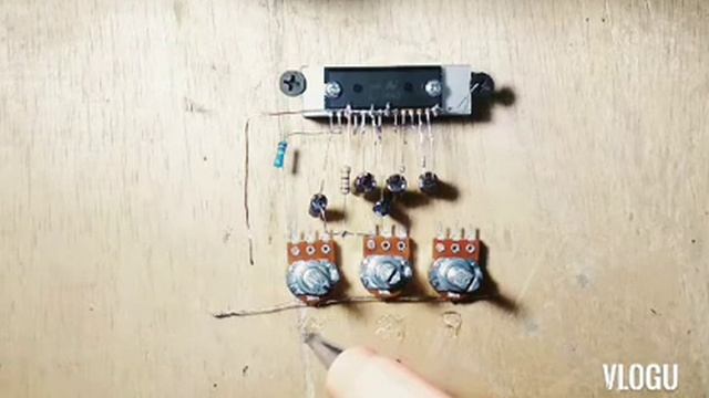 LA 4440 power amplifier DC 12 volt смотреть онлайн