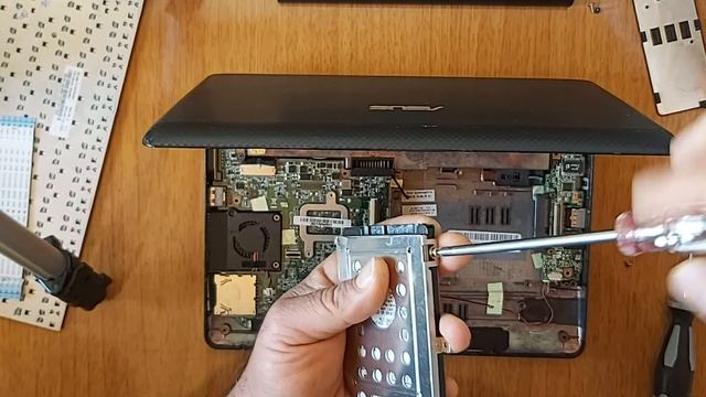 ?Asus Eee PC 1005PEB Hard Drive Replacement?✅#tech #technology #laptop смотреть онлайн