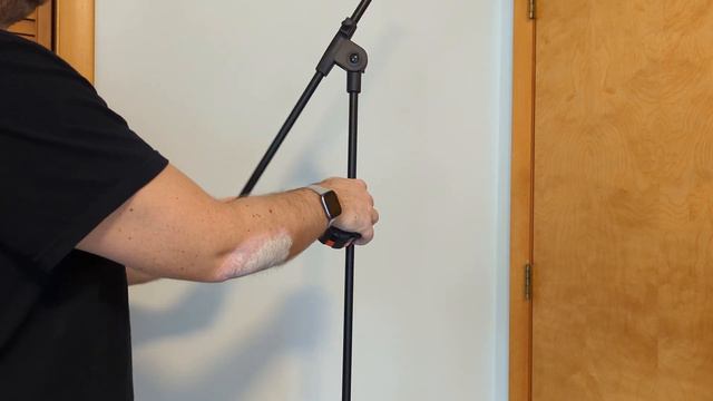 Amazon Basics Adjustable Boom Height Microphone Stand Unboxing and Setup смотреть онлайн
