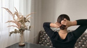 Как сделать низкий пучок самой себе