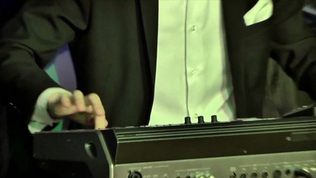 Sasha Avdalimov - "Dәdәјmә" ("У Алика") смотреть онлайн