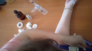 Укол в/в катетером-бабочкой, от  профессионала ??Самому себе. Скорая помощь ? 4 выпуск.