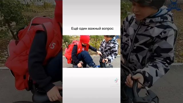 Что Кирилл и Филипп таскают в сумке? смотреть онлайн