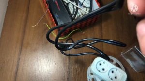 Как пользоваться указателем  напряжения?