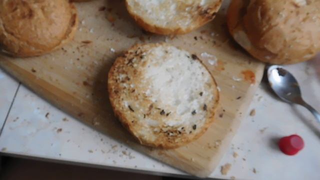 Как сделать бургер дома самому #УВалеры смотреть онлайн