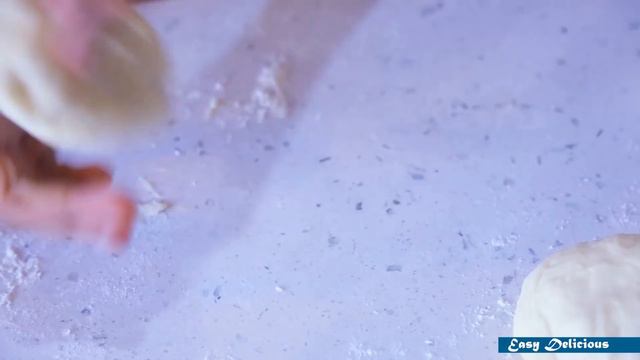 EASY DELICIOUS DONUTS. AMANDAZI #HOMEMADE #BAKING #DONUTS #COOKING #MANDAZI #FOOD #SNACKS