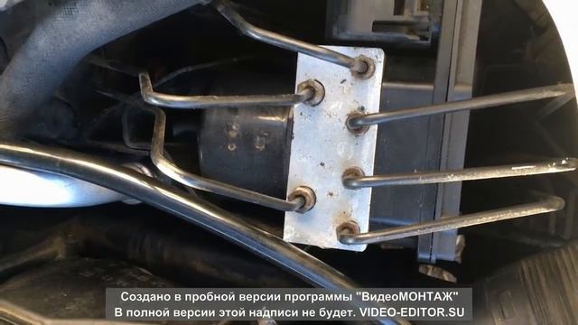 Замена счеток моторчика блока ABS Mercedes-Benz ML164 смотреть онлайн