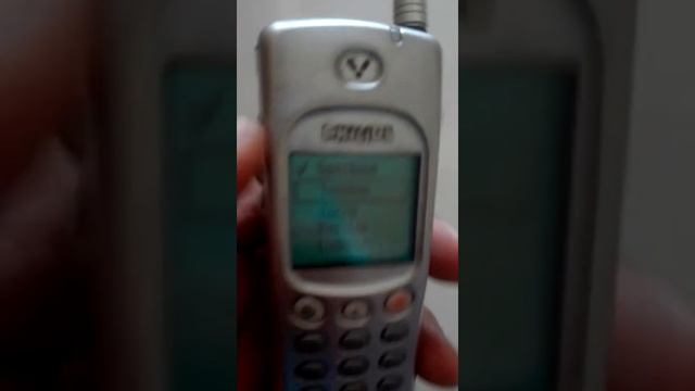 Philips Xenium 9@9 Joy Komtech смотреть онлайн