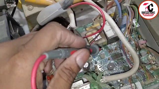 INVERTER Microtek 900 eb inverter no maims problem solve смотреть онлайн