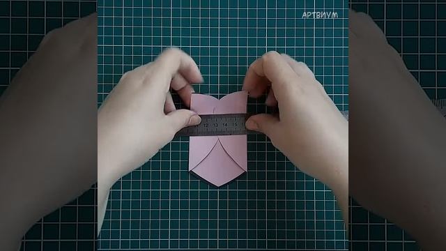 Мини конверт-сюрприз из сердечка ❤ Простое оригами за минуту! #shorts Easy Origami Heart Envelope смотреть онлайн