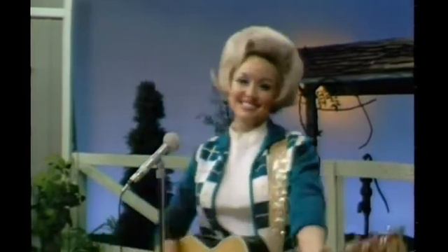 Dolly Parton He's A Go Getter смотреть онлайн