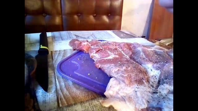 Свинина сварена в луковой шелухе смотреть онлайн