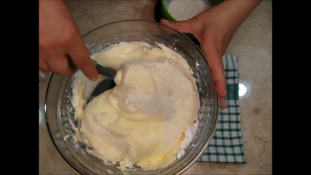 Абрикосовый бисквитный пирог "Гости на пороге" Apricot pie on biscuit dough. გარგარის ღვეზელი. смотреть онлайн