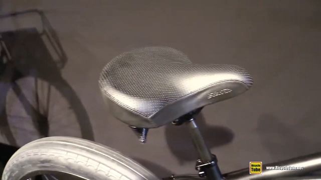 2018 Electra Bicycles Cruiser Lux Fat Tire 7D Cruiser Bike Walkaround 2017 Eurobike смотреть онлайн