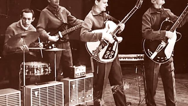 Неизвестный ВИА 70х - Помогите двум влюбленным (запись на магнитофонную ленту) смотреть онлайн