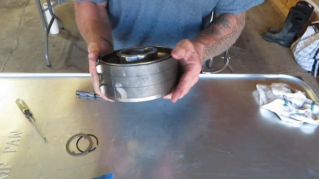 How To Rebuild A 47RE Transmission Part 5 Pump and Intermediate Shaft Assembly смотреть онлайн
