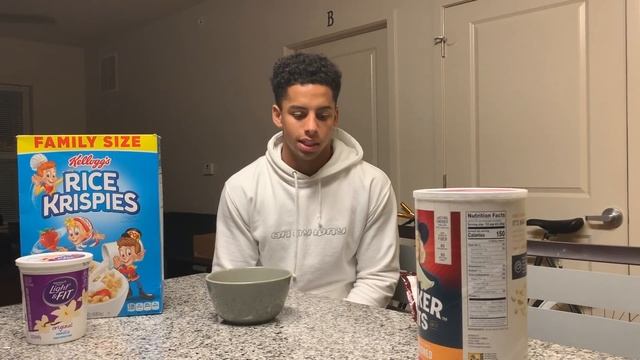 CRUSHING BACK SUPERSET & Healthy Late Night Snack for a Sweet Tooth смотреть онлайн