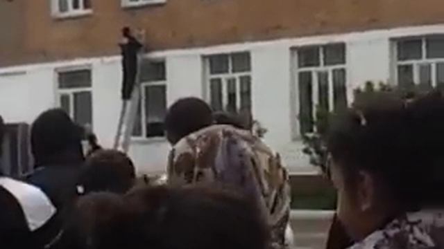 12 школа учебная тревога смотреть онлайн