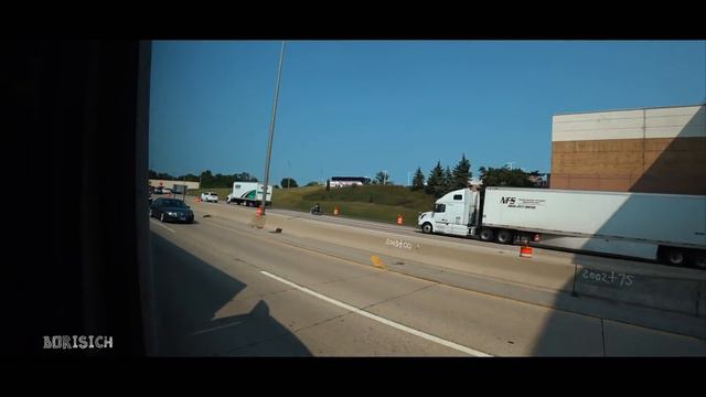 Дальнобойщики в США. Walmart. Наш день #69 смотреть онлайн
