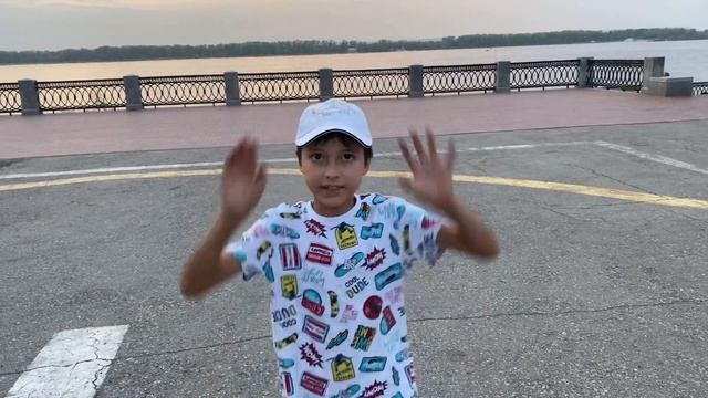 Тест\проверка мячей. Делаем самодельные мячи для футбола. Мяч из скотча из бумаги и... смотреть онлайн