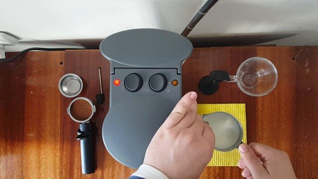 Krups TYPE 880 Vivo - приготовление Эспрссо и Капучино /обзор / review / espresso / cappuccino смотреть онлайн