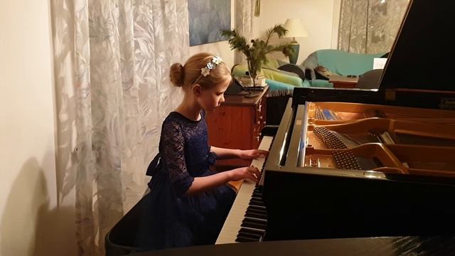 Henle Klavierwettbewerb 2022 Katharina Schyschka смотреть онлайн