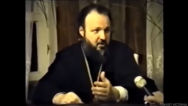Можно ли ходить в храм и причащаться у поминающих Гундяева священников? смотреть онлайн