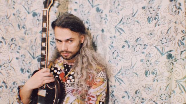 ТАНЦОР ДИСКО / DISCO DANCER