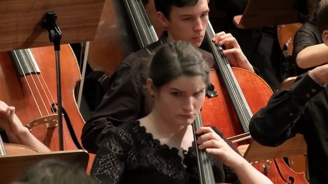 Saddest Song Ever, Barber's Adagio, Theme from Platoon by Oliver Stone, Andrzej Kucybała conductor смотреть онлайн