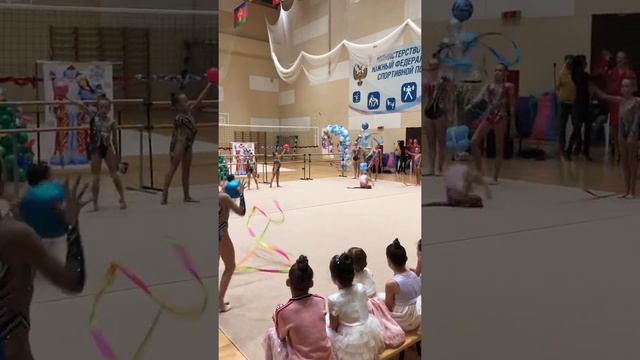 Школа Художественной гимнастики Ольги Стрючковой Новый год 2020 смотреть онлайн