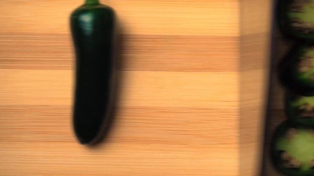 Сыр плавленый от "БАБУШКИНА КРЫНКА" смотреть онлайн